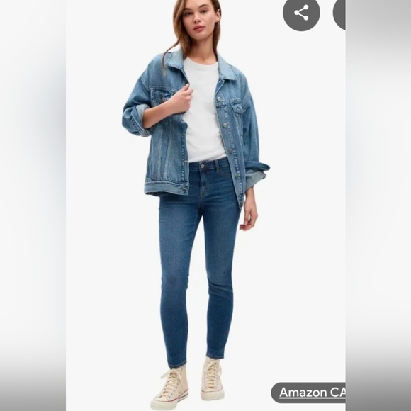 2/$20 Gap Favorite Jegging Stretchy Denim Dark wash Size 6/28 ComfyCasual - Picture 1 of 8